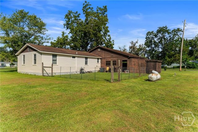 302 Chevis Road, Savannah, GA 31419