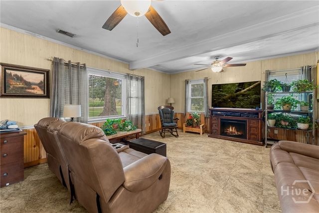302 Chevis Road, Savannah, GA 31419
