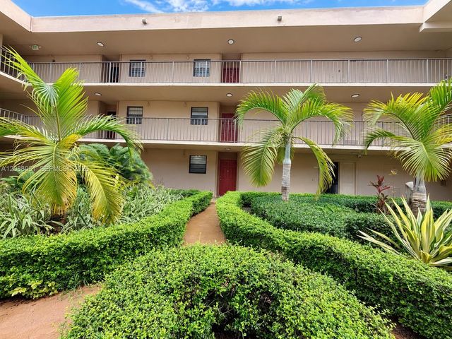 10625 SW 112th Avenue 111, Miami, FL 33176