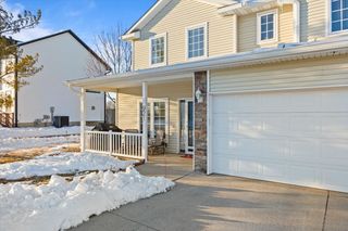 921 10th Street SE, Altoona, IA 50009