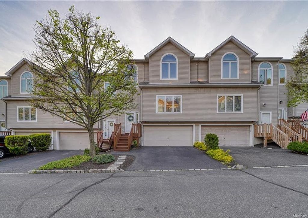 22 Leif Boulevard, Congers, NY 10920