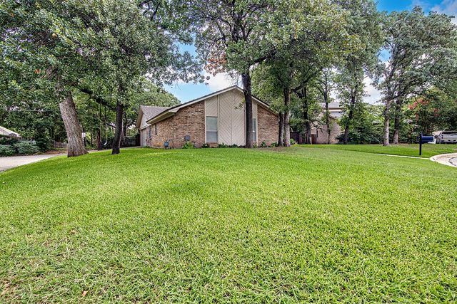 5800 Thoreau Lane, Arlington, TX 76016