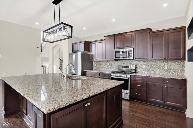 7046 Allegiance Court, Indianapolis, IN 46259