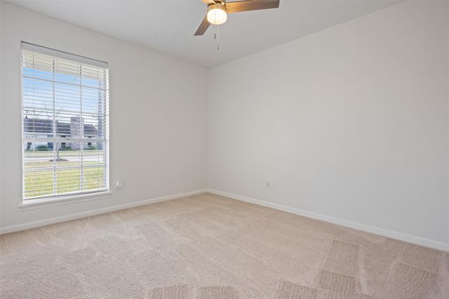 9915 Bayou Woods Drive, Baytown, TX 77521