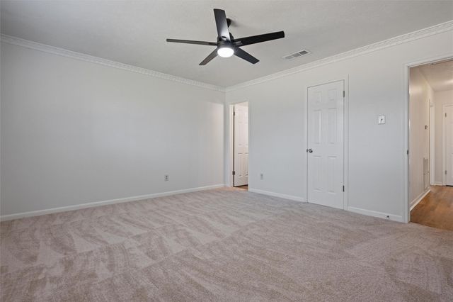 9915 Bayou Woods Drive, Baytown, TX 77521