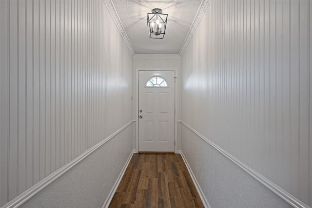 9915 Bayou Woods Drive, Baytown, TX 77521