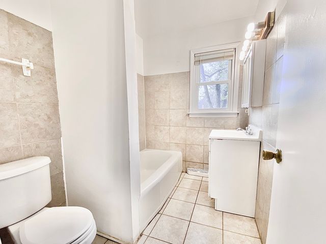 306 Calumet Boulevard, Harvey, IL 60426