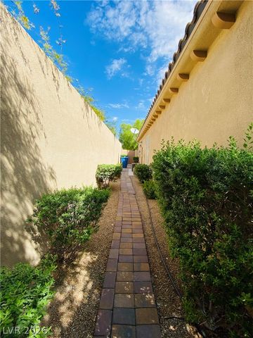 11533 Glowing Sunset Lane, Las Vegas, NV 89135