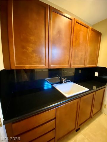 11533 Glowing Sunset Lane, Las Vegas, NV 89135