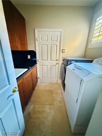 11533 Glowing Sunset Lane, Las Vegas, NV 89135