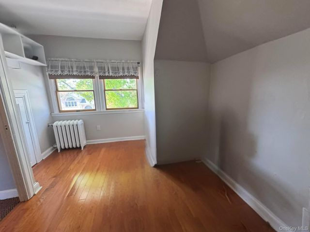 109 Adams Avenue, Staten Island, NY 10306