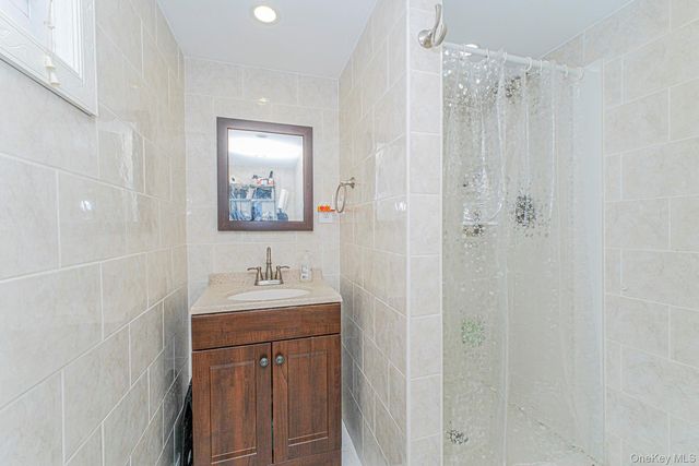 109 Adams Avenue, Staten Island, NY 10306