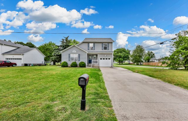 800 Shetland Dr, Oak Grove, KY 42262