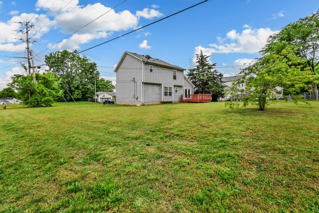 800 Shetland Dr, Oak Grove, KY 42262