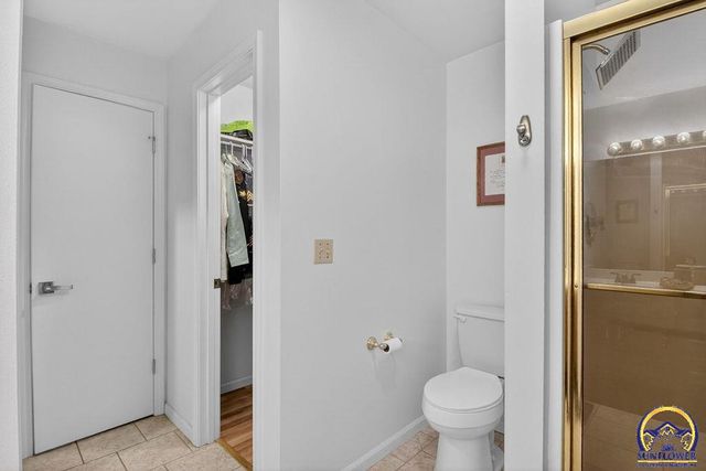 7448 SW Cannock Chase RD, Topeka, KS 66614