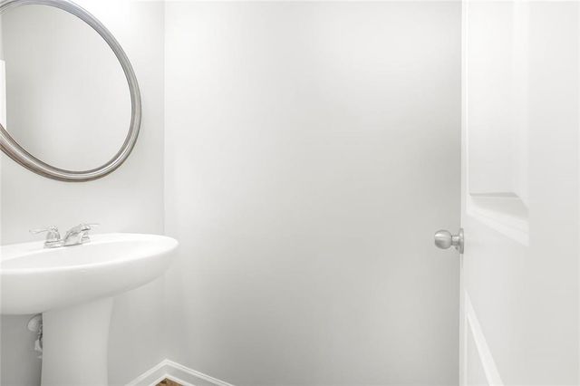 3570 Saratoga Circle, Decatur, GA 30034