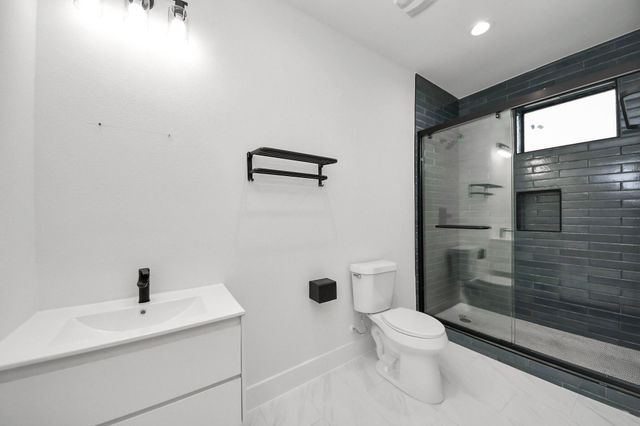 9014 Ferdinand Street, Houston, TX 77051