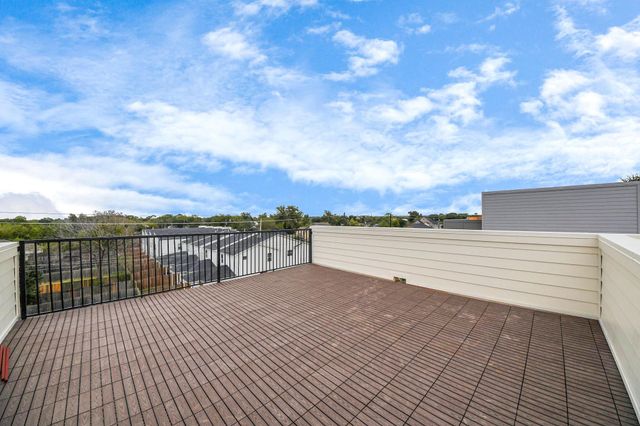 9014 Ferdinand Street, Houston, TX 77051