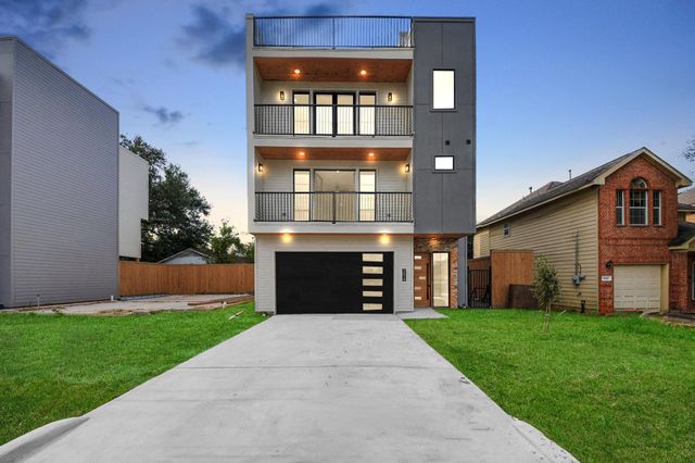 9014 Ferdinand Street, Houston, TX 77051