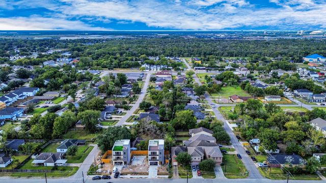 9014 Ferdinand Street, Houston, TX 77051
