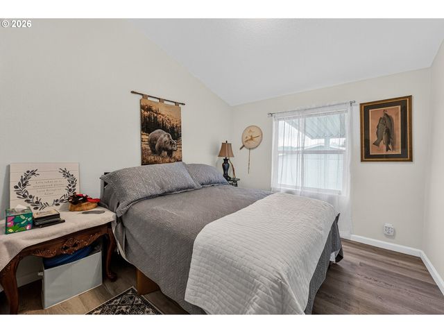 157 Nw BREE Dr, Winston, OR 97496