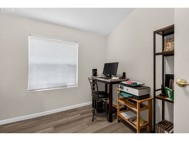 157 Nw BREE Dr, Winston, OR 97496