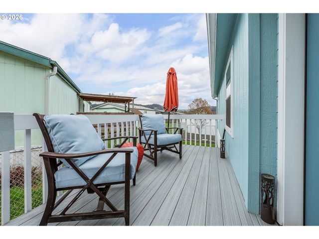 157 Nw BREE Dr, Winston, OR 97496