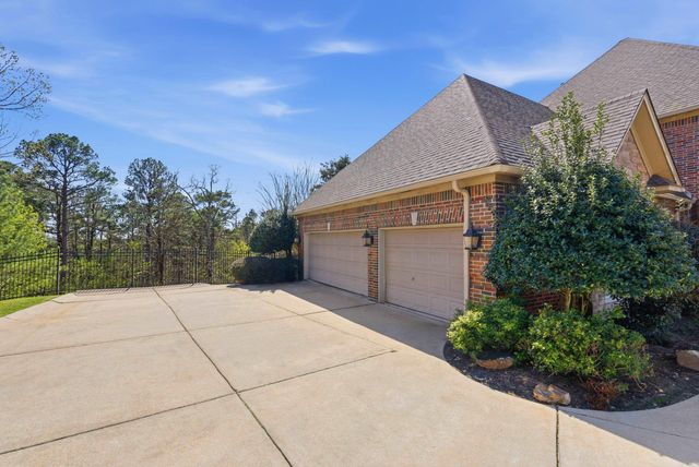 70 Bellegarde Drive, Little Rock, AR 72223