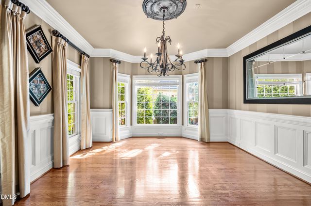 3821 Falls River Avenue, Raleigh, NC 27614