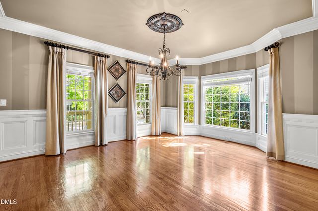 3821 Falls River Avenue, Raleigh, NC 27614
