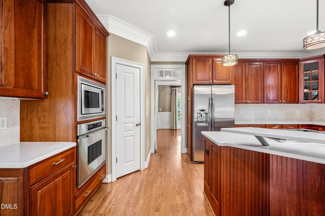 3821 Falls River Avenue, Raleigh, NC 27614