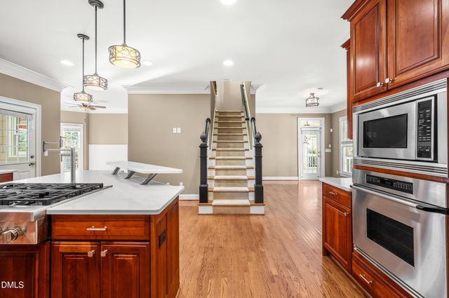 3821 Falls River Avenue, Raleigh, NC 27614