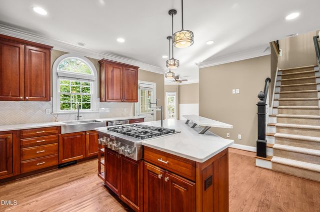3821 Falls River Avenue, Raleigh, NC 27614
