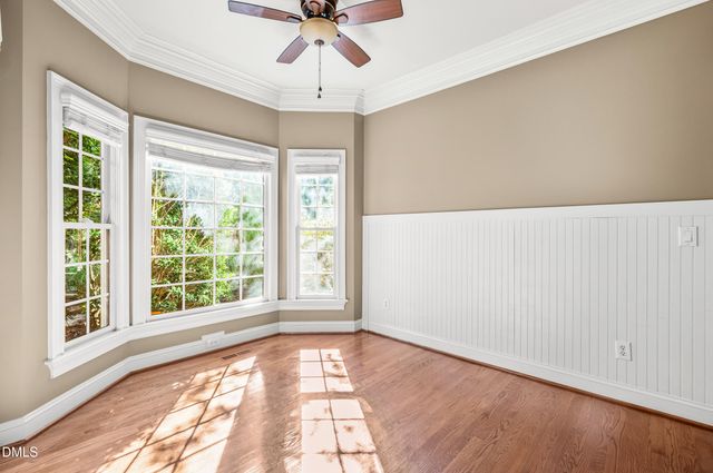 3821 Falls River Avenue, Raleigh, NC 27614