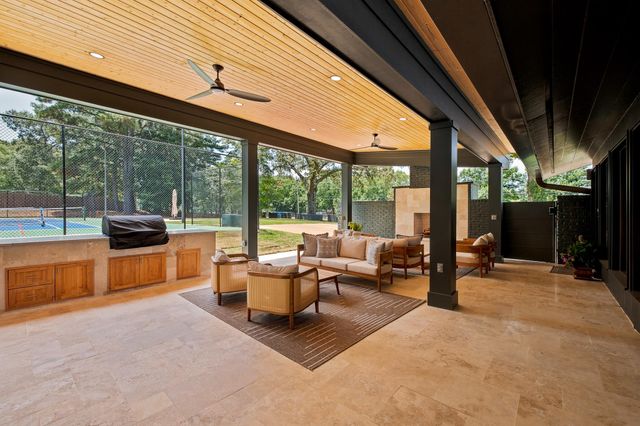 2500 HOUSTON LEVEE RD, Collierville, TN 38139