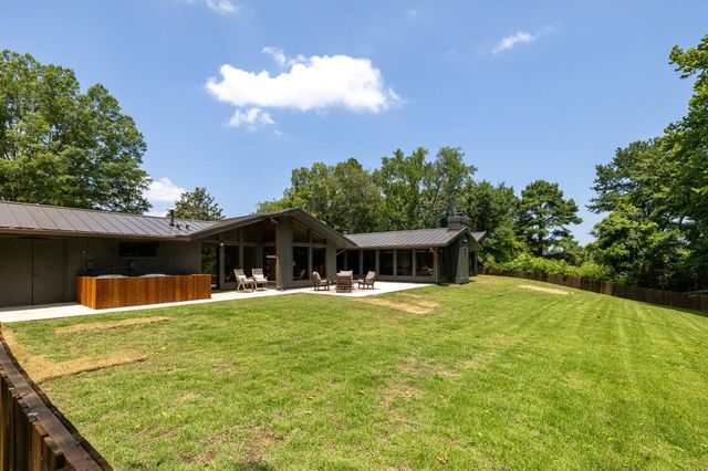 2500 HOUSTON LEVEE RD, Collierville, TN 38139