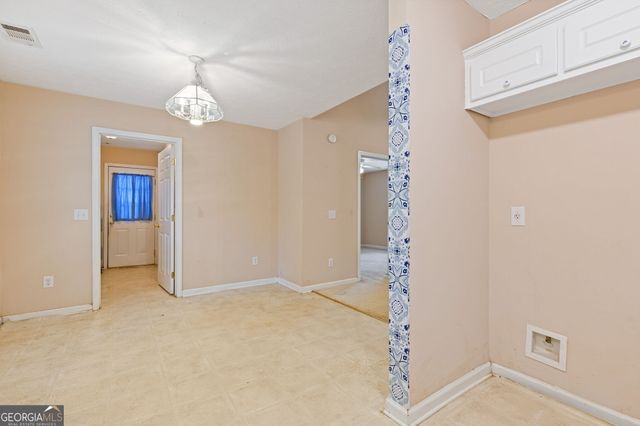 15 Twin Lakes Road, Winder, GA 30680