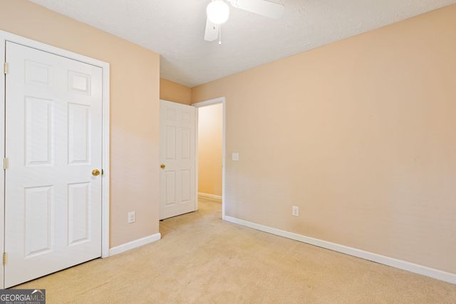 15 Twin Lakes Road, Winder, GA 30680