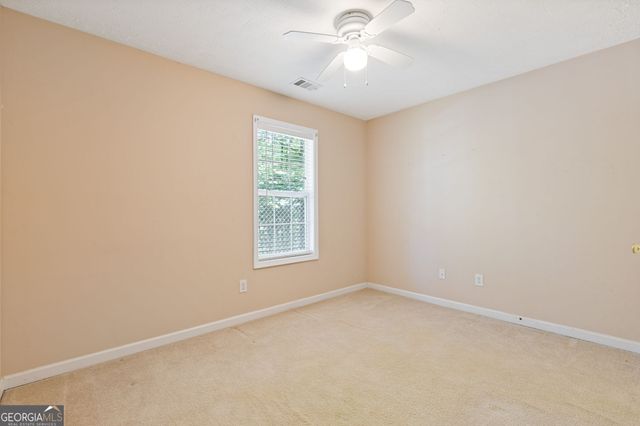 15 Twin Lakes Road, Winder, GA 30680