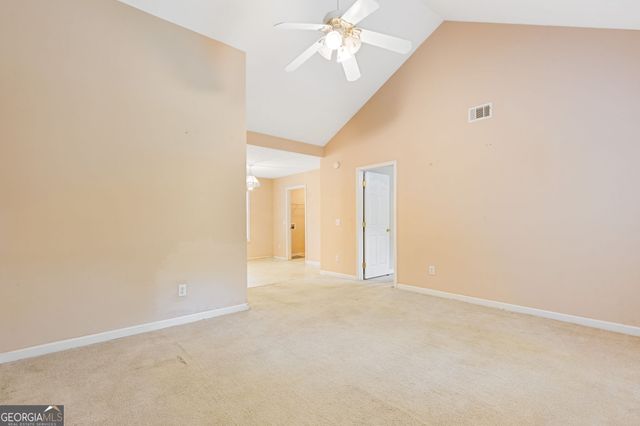 15 Twin Lakes Road, Winder, GA 30680