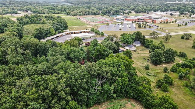 1746 104th Avenue, Otsego, MI 49078