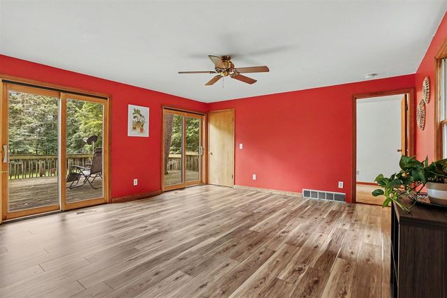 1746 104th Avenue, Otsego, MI 49078