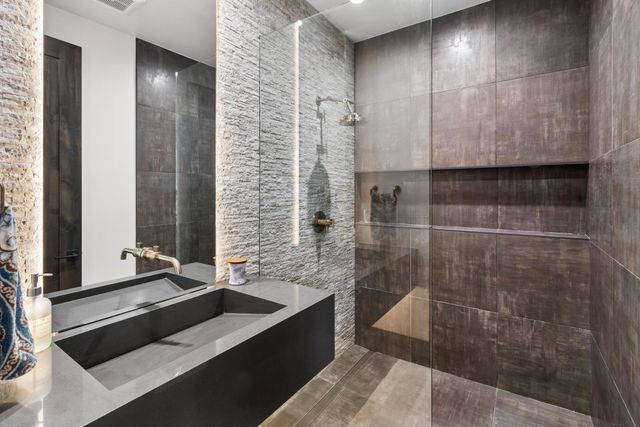 6280 Wells Ave, Loomis, CA 95650