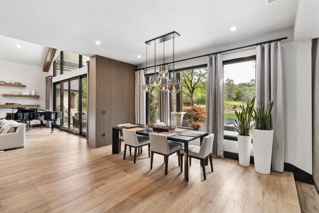 6280 Wells Ave, Loomis, CA 95650