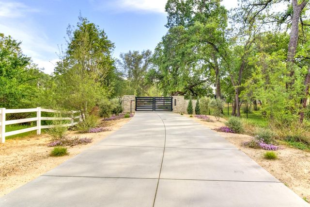 6280 Wells Ave, Loomis, CA 95650