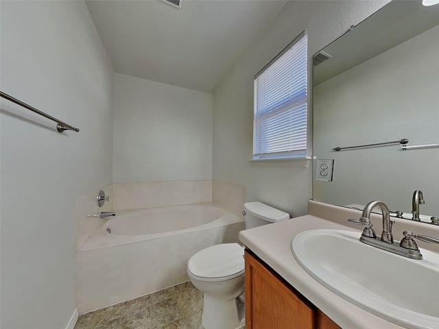 228 Fall Creek DR, Kyle, TX 78640