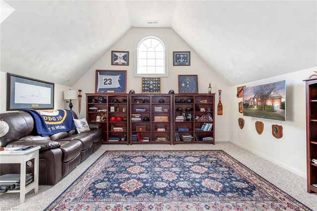 1917 Governors Pointe DR, Suffolk, VA 23436