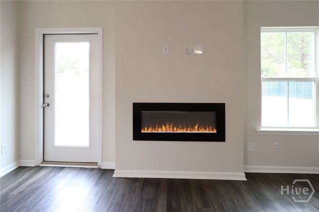 47 Memory Lane, Richmond Hill, GA 31324