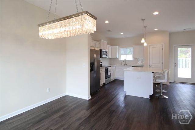 47 Memory Lane, Richmond Hill, GA 31324