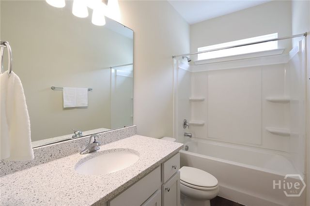 47 Memory Lane, Richmond Hill, GA 31324